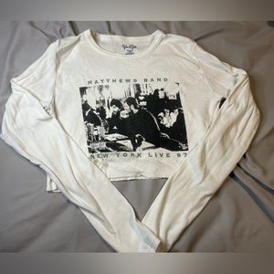 Brandy Melville MATTHEWS BAND long sleeved crop shirt
